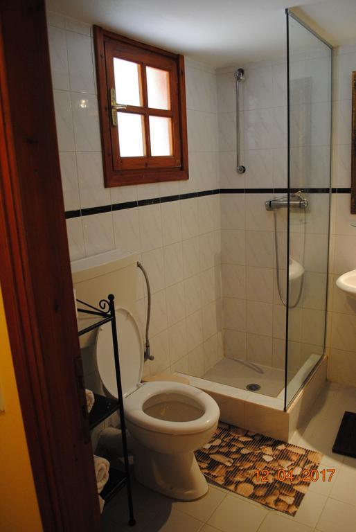 Villa Eora Keri Extérieur photo