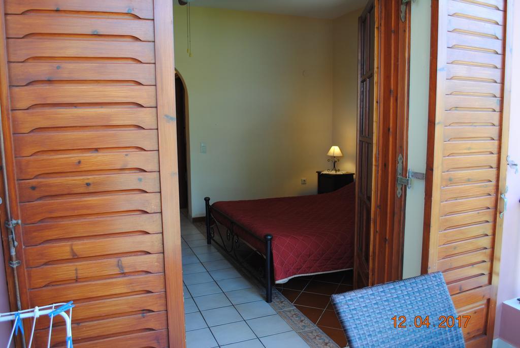 Villa Eora Keri Extérieur photo