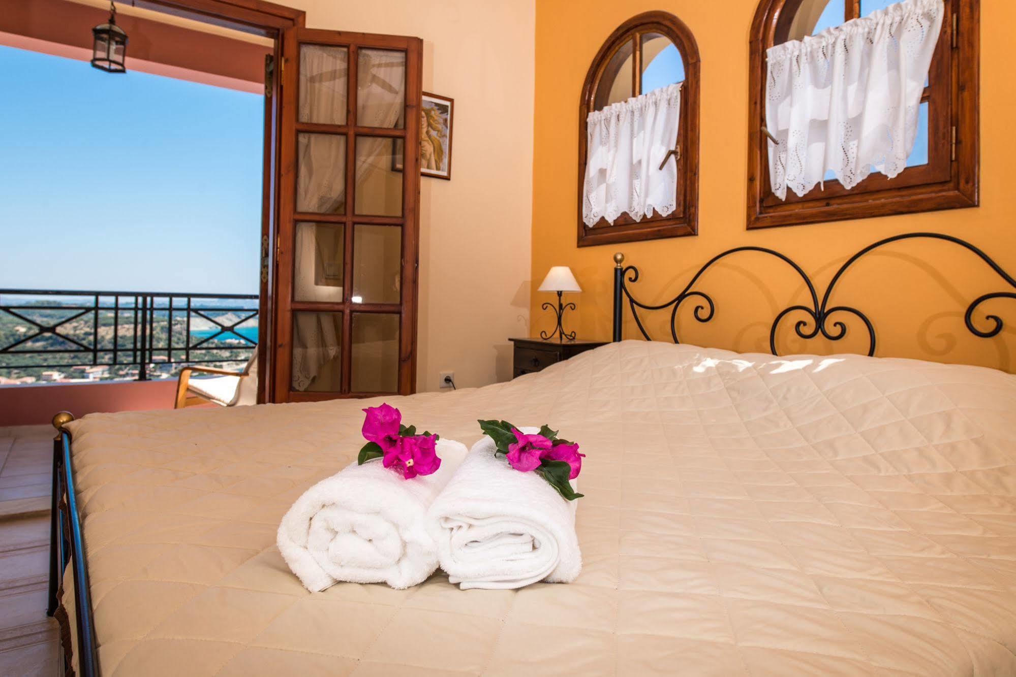 Villa Eora Keri Extérieur photo