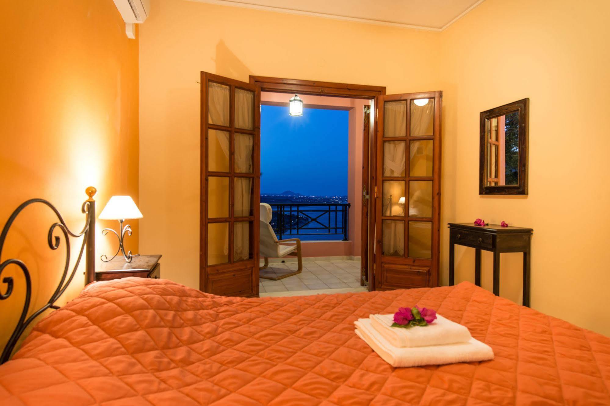Villa Eora Keri Extérieur photo