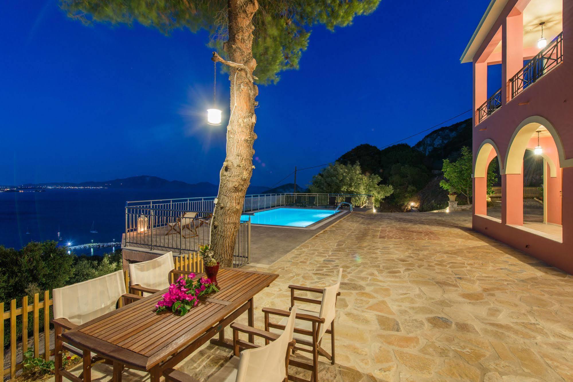 Villa Eora Keri Extérieur photo