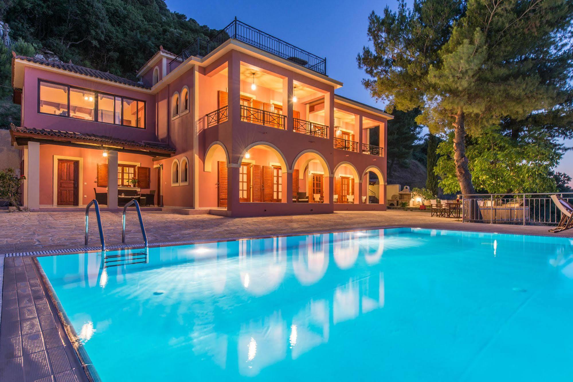 Villa Eora Keri Extérieur photo